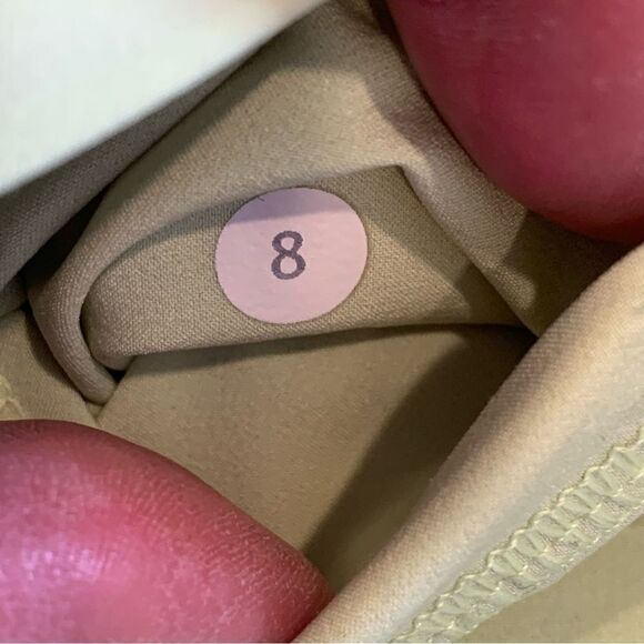 Lululemon Run: Stash & Dash Pullover Screaming Green Light Size 8 - Picture 7 of 9